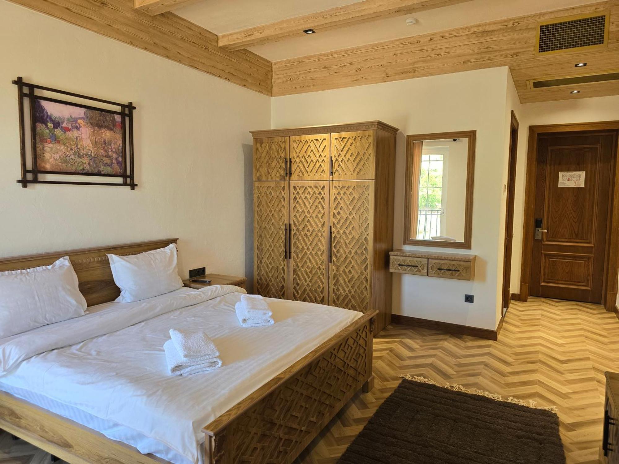 Pana Hotel Gazalkent Kültér fotó