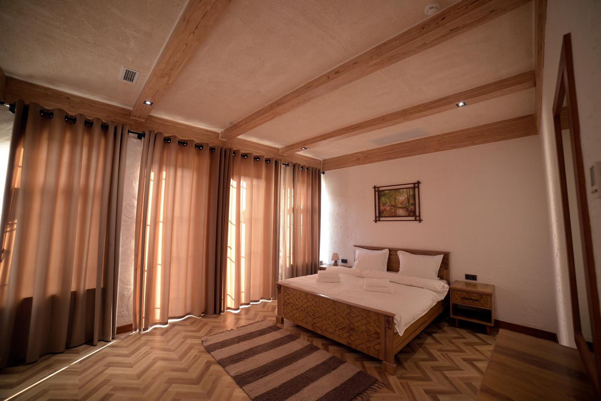 Pana Hotel Gazalkent Kültér fotó